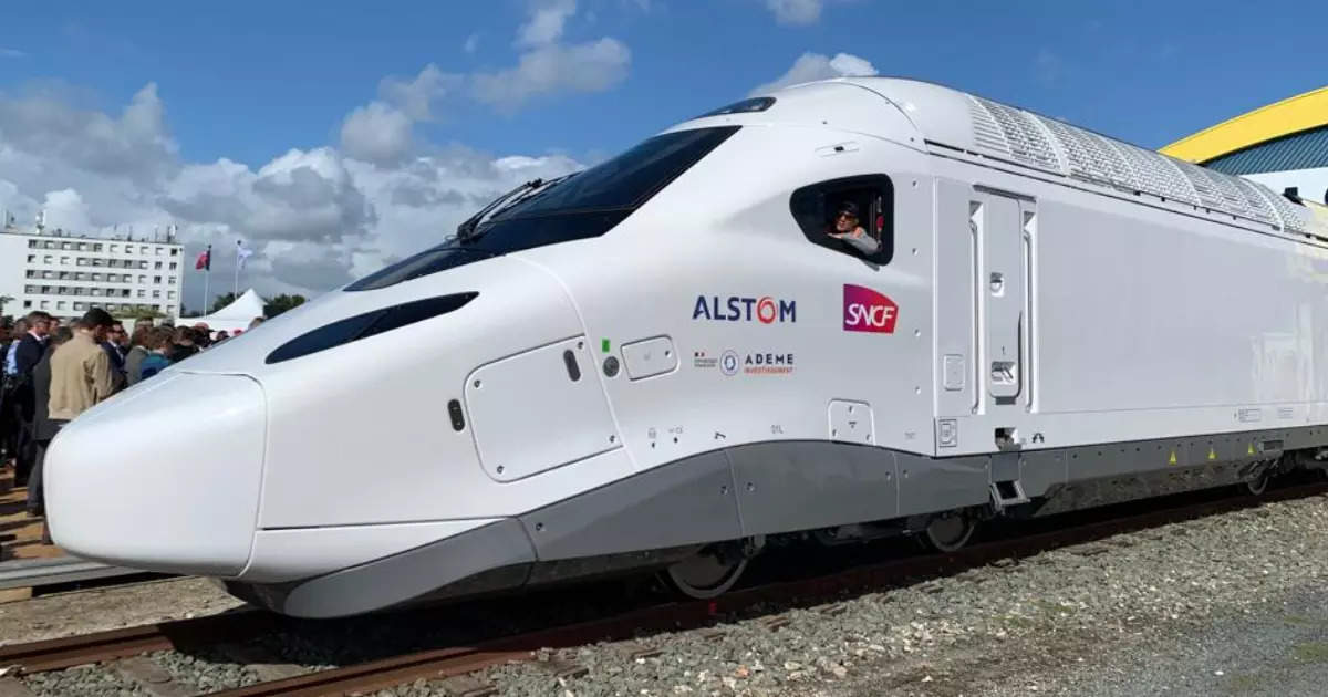 TGV M Unveiled By Alstom And SNCF 47 OFF