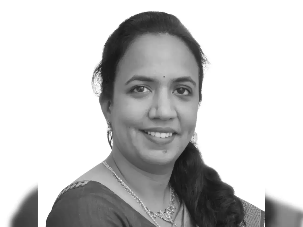 Dr. Sandhya Rani - Obstetrician and Gynaecologist | Pregatips