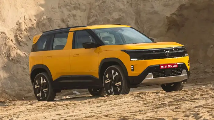 Tata Sierra की जबरदस्त शुरुआत, 2 महीने में 14,000 से ज्यादा यूनिट्स की बिक्री का आंकड़ा पार Tata Sierra की जबरदस्त शुरुआत, 2 महीने में 14,000 से ज्यादा यूनिट्स की बिक्री का आंकड़ा पार