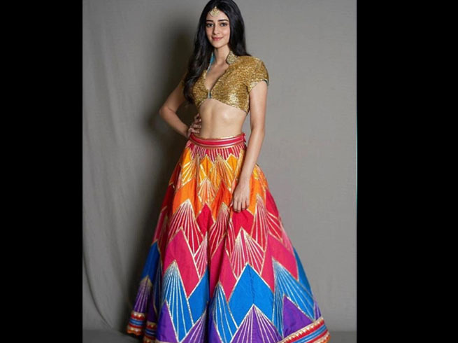 Master અહીં જુઓ, કંઈ છે Trending Indian Bridesmaid Dresses જેમાં તમે દેખશો હોટ