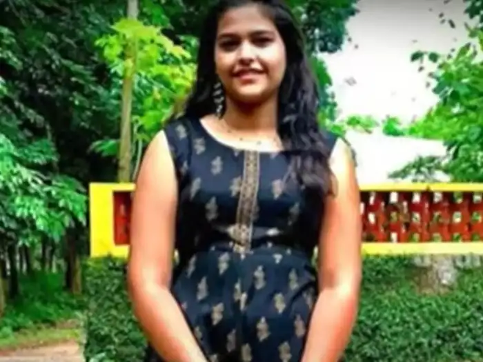 Diya Rajesh,പൈസയില്ല, പോകുന്നില്ലെന്ന് ആദ്യം ദിയ പറഞ്ഞു, കൂട്ടുകാ ...