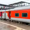 Mumbai Delhi Rajdhani Express TTE Died By Heart Attack During Ticket ...