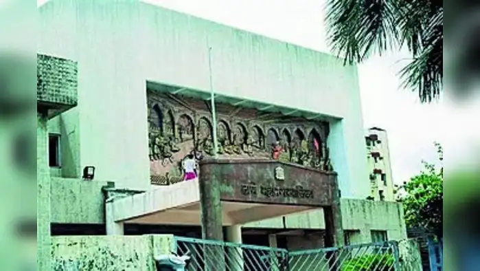 मनसेतून जुन्या-नव्या चेहऱ्यांना संधी मनसेतून जुन्या-नव्या चेहऱ्यांना संधी