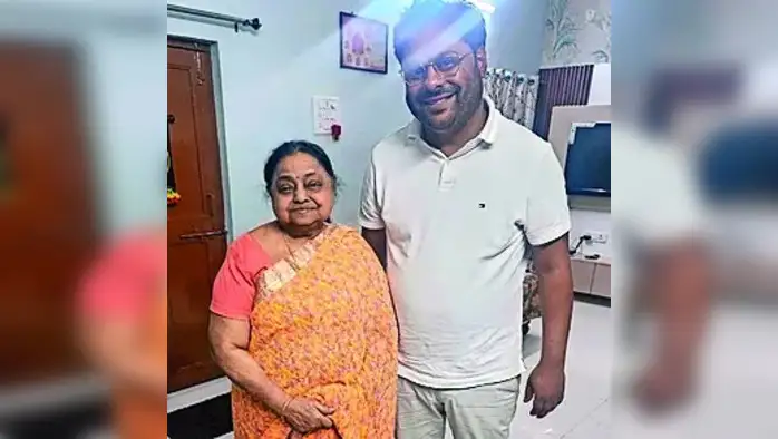 आईच्या शोधात हिमस्टेडचा महापौर नागपुरात आईच्या शोधात हिमस्टेडचा महापौर नागपुरात