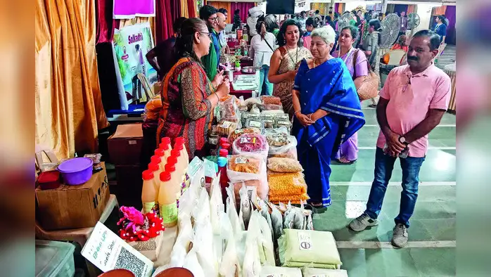 मुंबईत अवतरली गावरान संस्कृती मुंबईत अवतरली गावरान संस्कृती