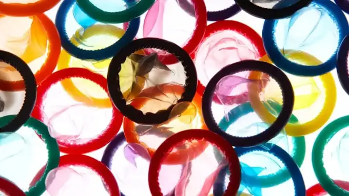 ऑलिम्पिक व्हिलेजमधील जुनी परंपरा