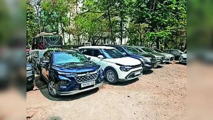 जादा भाड्याचे आमिष दाखवत वाहने लंपास जादा भाड्याचे आमिष दाखवत वाहने लंपास