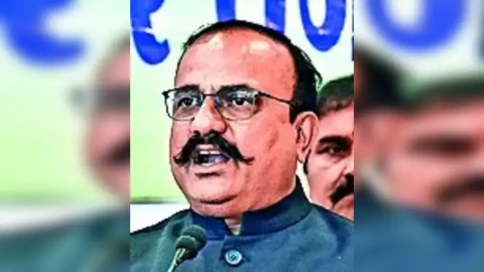 राज्यसभेची जागा काँग्रेसला हवी राज्यसभेची जागा काँग्रेसला हवी