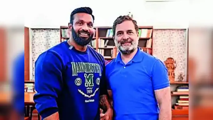 राहुल यांची ‘महंमद दीपक’शी भेट राहुल यांची ‘महंमद दीपक’शी भेट