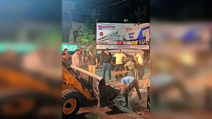 स्वच्छतेसाठी नगरसेवकांमध्ये चुरस स्वच्छतेसाठी नगरसेवकांमध्ये चुरस