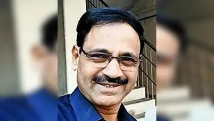 श्वासनलिका फाटलेल्या युवकास घाटीत नवजीवन श्वासनलिका फाटलेल्या युवकास घाटीत नवजीवन