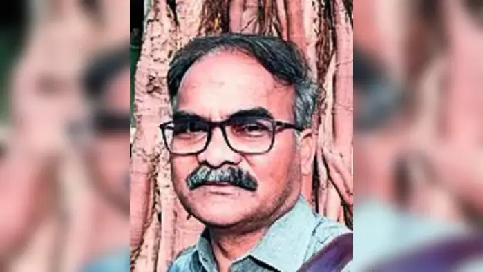 ‘काळ्यानिळ्या रेषा’लासाहित्य अकादमी ‘काळ्यानिळ्या रेषा’लासाहित्य अकादमी