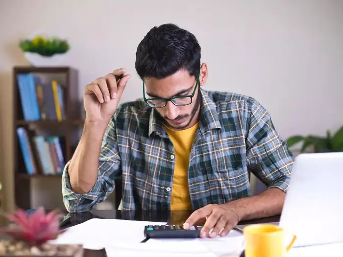 <strong>लाभांश आणि व्याज उत्पन्नाचा समावेश</strong>