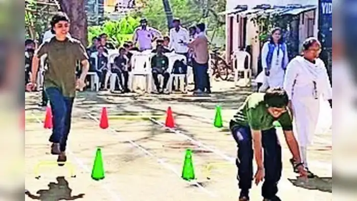 चित्रकला, सुडोकू, योगासनांमधून बौद्धिक चालना चित्रकला, सुडोकू, योगासनांमधून बौद्धिक चालना