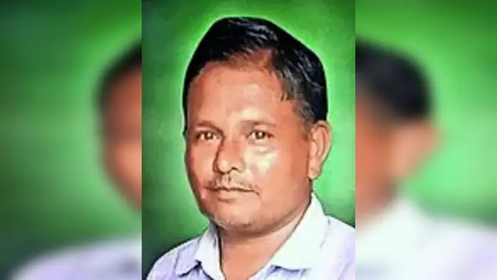 कळवण तालुक्यात शेतकरी आत्महत्या कळवण तालुक्यात शेतकरी आत्महत्या