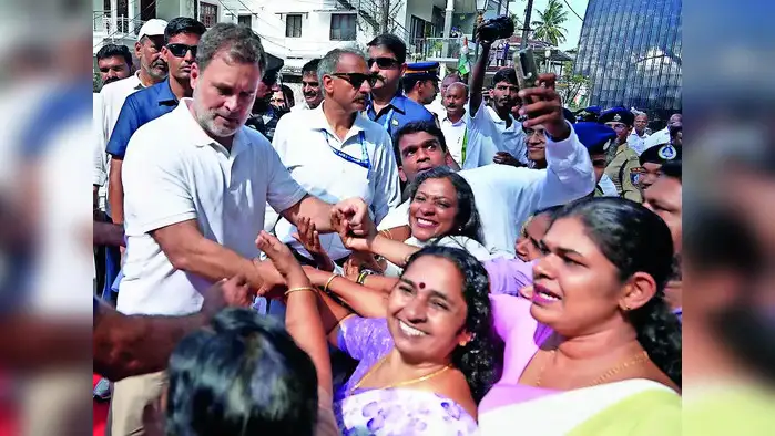 कोची ‘किल्ल्या’वर काँग्रेसची चढाई कोची ‘किल्ल्या’वर काँग्रेसची चढाई