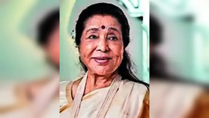 आशा भोसले यांना हृदयविकाराचा झटका आशा भोसले यांना हृदयविकाराचा झटका