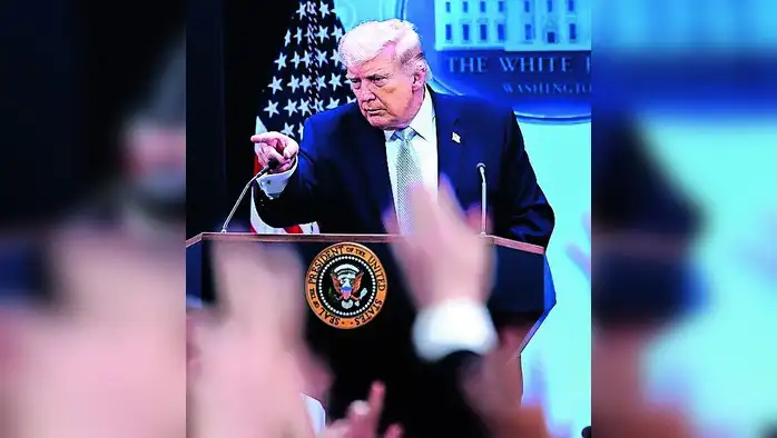 पुन्हा युद्धाचे ढग पुन्हा युद्धाचे ढग