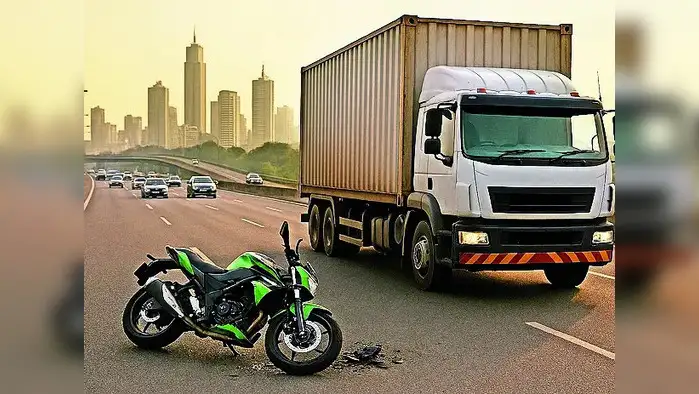 सव्वा वर्षात सव्वाशे बळी सव्वा वर्षात सव्वाशे बळी