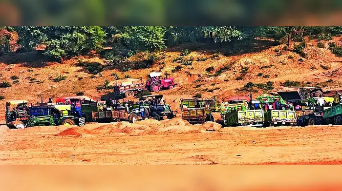 चंबळचे आधुनिक ‘डाकू’ चंबळचे आधुनिक ‘डाकू’