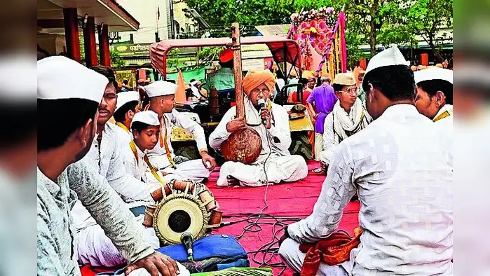 भगवान परशुराम जन्मोत्सवाचा जल्लोष भगवान परशुराम जन्मोत्सवाचा जल्लोष