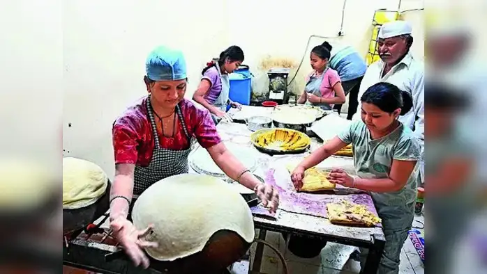 ‘अक्षय्य’ खरेदीचा बार ‘अक्षय्य’ खरेदीचा बार