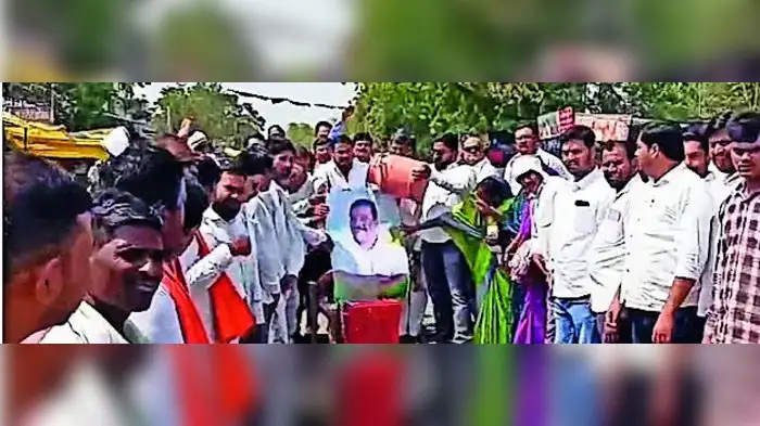 आमदार गायकवाडांना समर्थन आमदार गायकवाडांना समर्थन