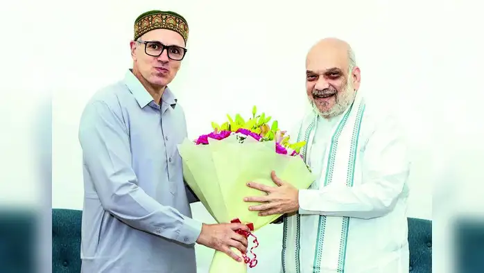 मुख्यमंत्री अब्दुल्ला- गृहमंत्री शहा भेट मुख्यमंत्री अब्दुल्ला- गृहमंत्री शहा भेट