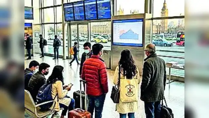 ‘यूके’मधील स्थलांतर घटले ‘यूके’मधील स्थलांतर घटले