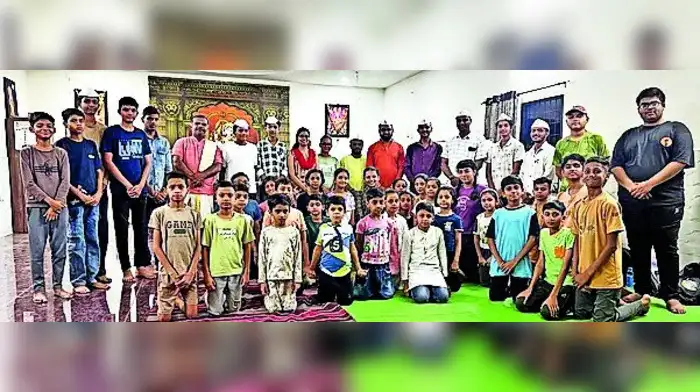 शारदानगरात बालसंस्कार शिबिराचे उद्घाटन शारदानगरात बालसंस्कार शिबिराचे उद्घाटन