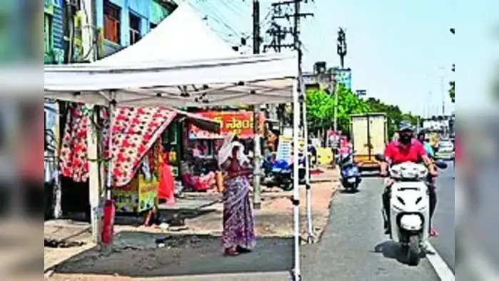 रस्त्यावर पशुबळीदेण्यास बंदी रस्त्यावर पशुबळीदेण्यास बंदी