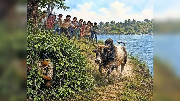 बैल बिथरला; अंगावर चालून आला बैल बिथरला; अंगावर चालून आला
