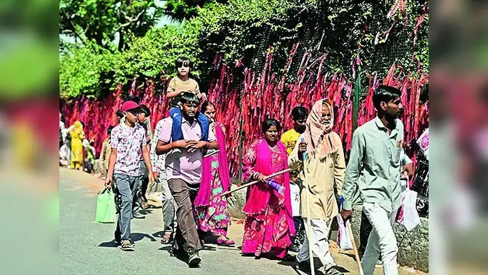आगीतील बळींची संख्या नऊवर आगीतील बळींची संख्या नऊवर