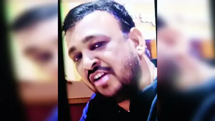 मुलाकडून वडिलांचा खून मुलाकडून वडिलांचा खून
