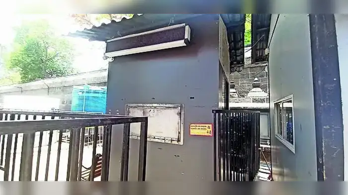 त्र्यंबक मंदिरातीललाडू प्रसाद गायब! त्र्यंबक मंदिरातीललाडू प्रसाद गायब!