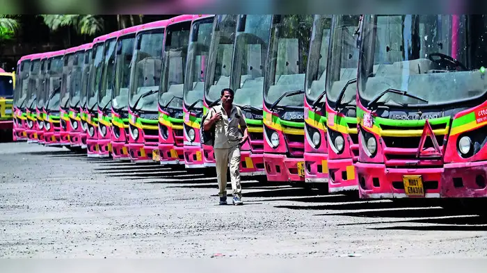 ‘बेस्ट’चा संप अखेर मागे ‘बेस्ट’चा संप अखेर मागे