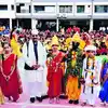 विद्यार्थ्यांना शैक्षणिक साहित्याचे वाटप