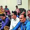 प्राचार्यांविरोधात प्राध्यापकांचा ठिय्या