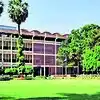 जातीय भेदभावाकडे गांभीर्याने पाहा