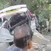Accident News: नातेवाईकाच्या दशक्रिया विधीवरून परतताना भीषण अपघात; इर्टिगा कारचा चुराडा, ७ जण गंभीर जखमी
