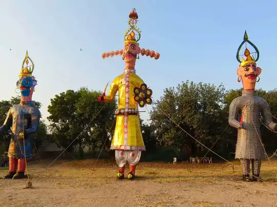 दशहरा 2023 LIVE: प्रधानमंत्री मोदी ने विजयादशमी के मौके पर लोगों से दस  संकल्प लेने को कहा - happy dussehra 2023 wishes vijayadashami celebration  pm modi ravan putla dahan delhi timings all ...