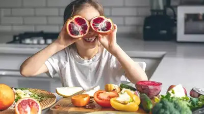 खानपान की कमी से भी आंखें होती हैं कमजोर