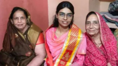 UPSC Success Story In Hindi,'तुम शादी नहीं करोगी जब तक...', मां ने तुड़वाई  सगाई तो बेटी ने कर दिखाया कमाल, कर दी सबकी बोलती बंद - upsc success story  of ifs anjali