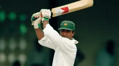 सईद अनवर- पाकिस्तान