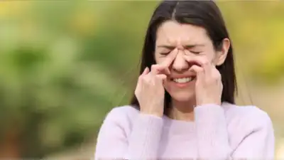 आंखों में खुजली