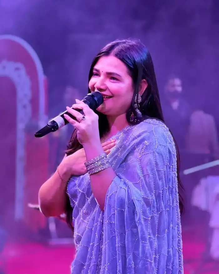 स्वाति मिश्रा को ‘राम आएंगे’ भजन से मिली पहचान