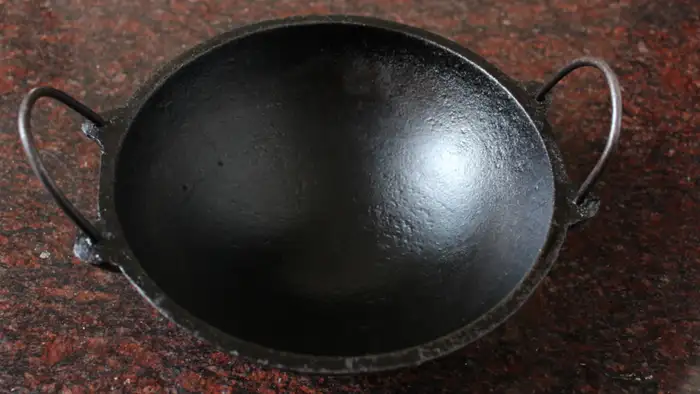 दूध के साथ धीमी आंच पर पकाना