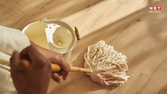 वास्तु अनुसार पोछा लगाने का सही समय