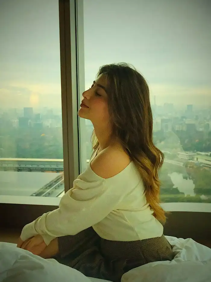 टॉप- स्कर्ट वाला लुक भी देखें 