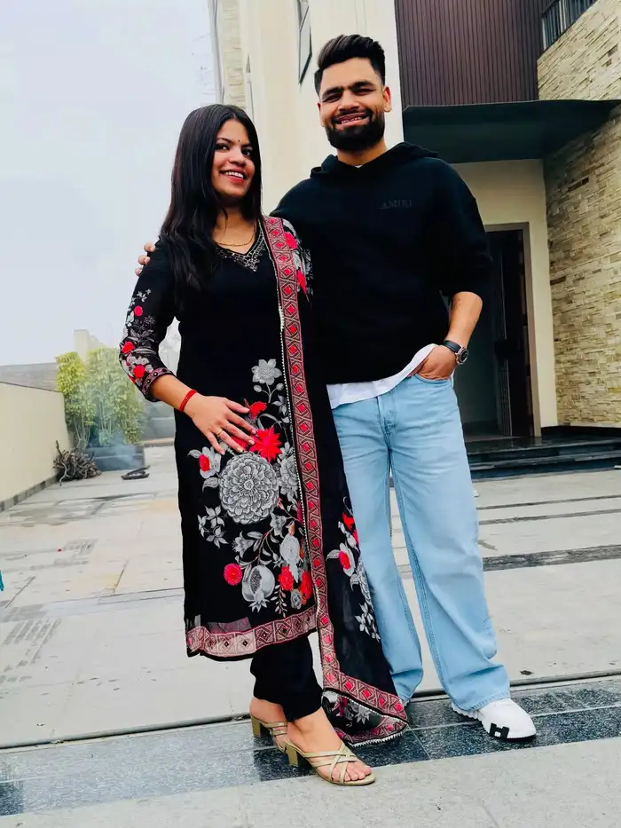 प्लेन पैंट प्लाजो का डिजाइन ऐसे बना खास